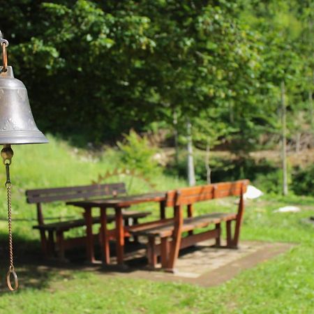 Bosco Delle Rune ..Un Angolo Di Paradiso Platischis Ngoại thất bức ảnh